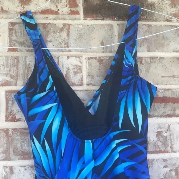 Caribbean Joe Palm Leaf Print One Piece Swim Suit - Picture 6 of 9